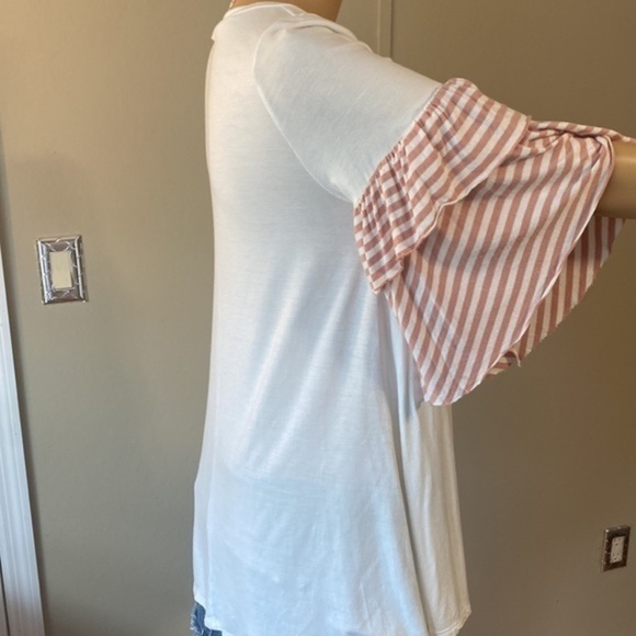 Red Lilly shirt made in the USA size small euc - Picture 3 of 6